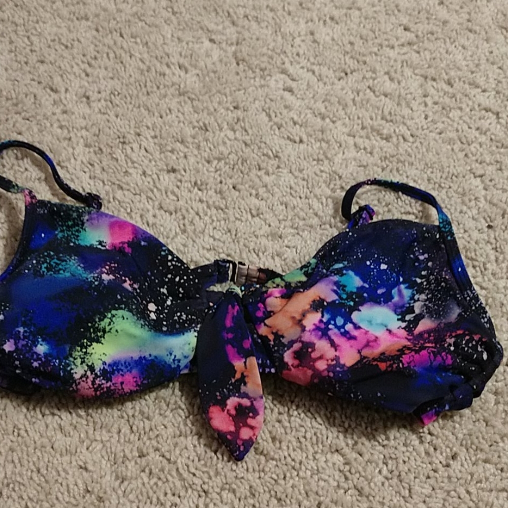 Bikini top